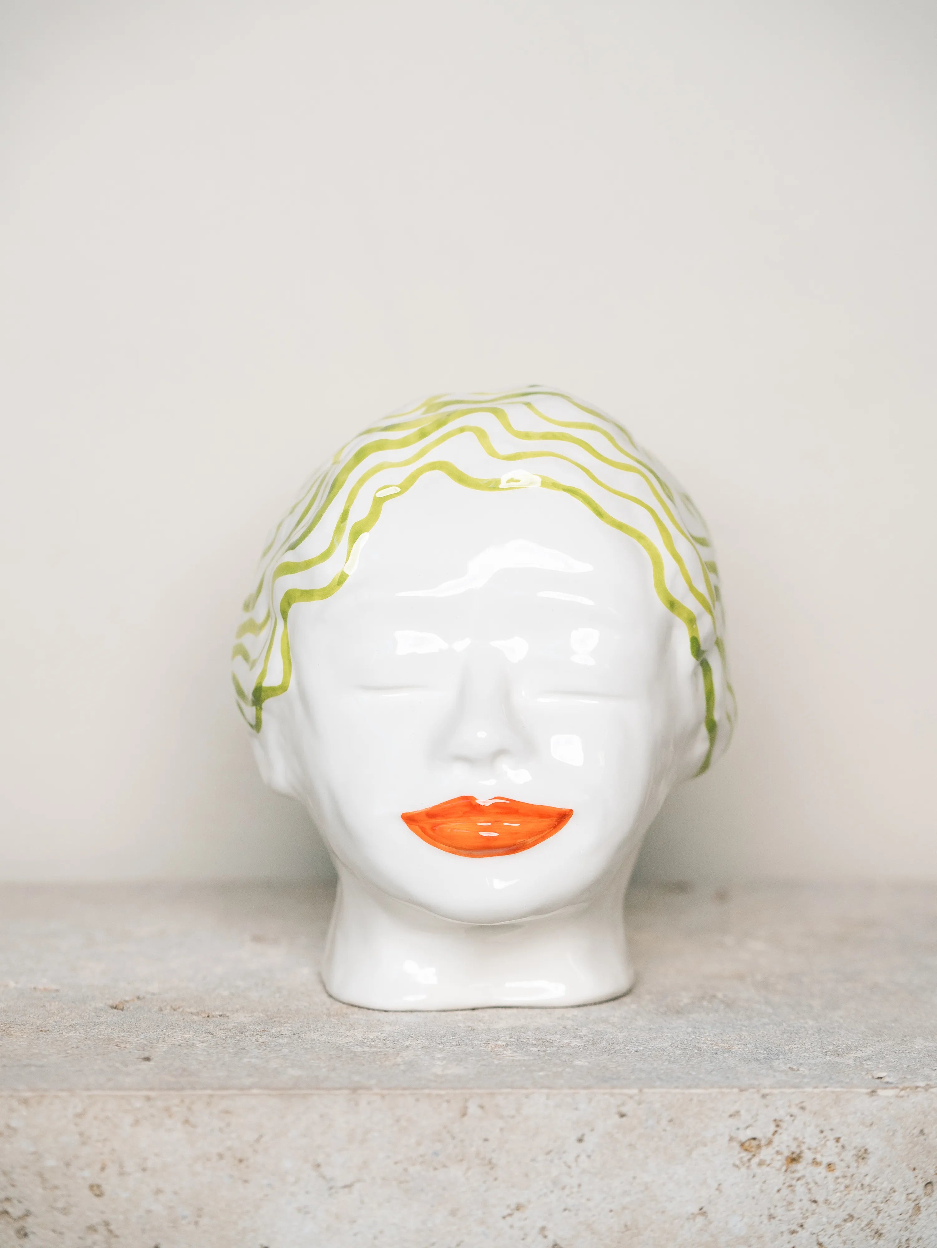 Swimming Charlotte wit