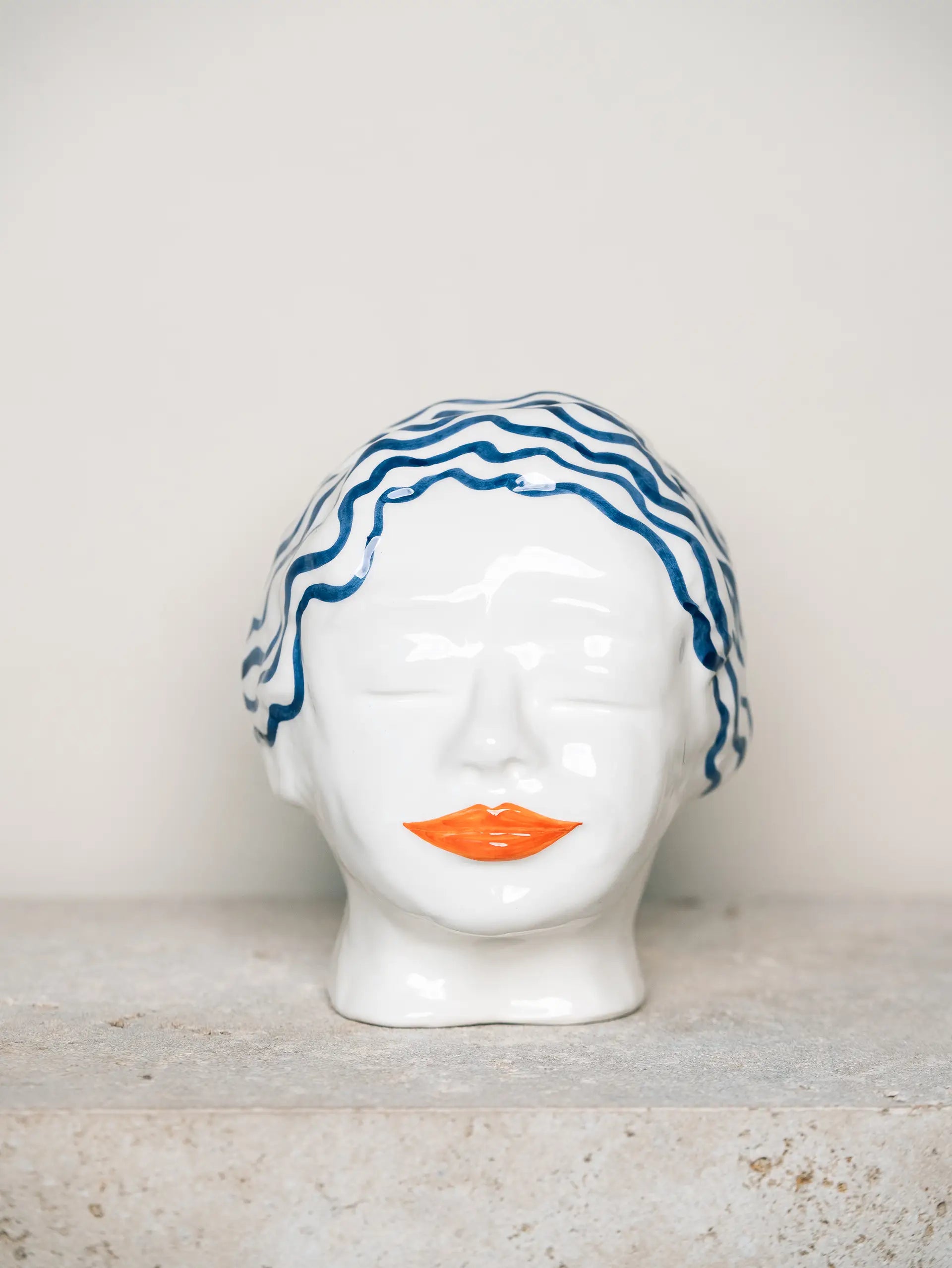 Swimming Charlotte skin color blauw